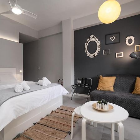 شقة Petit Keramikos Studio - Historic Center أثينا المظهر الخارجي الصورة